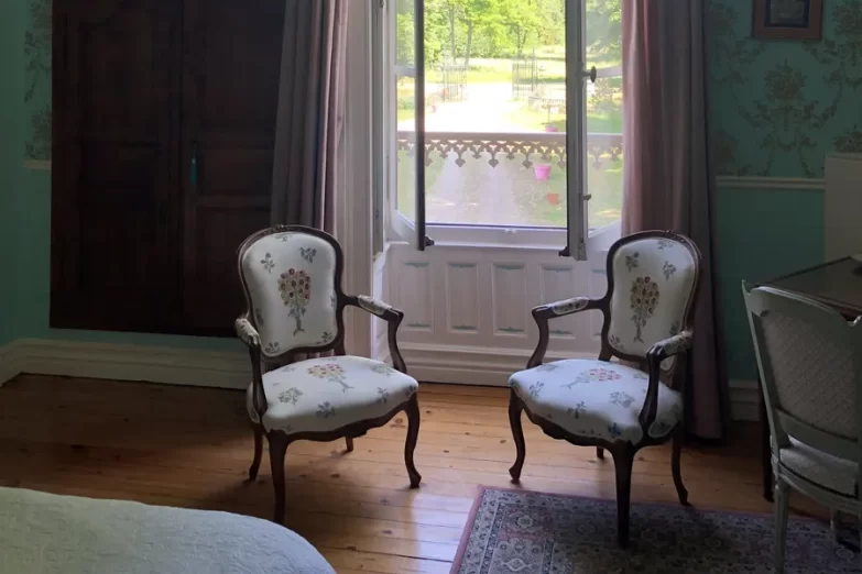 Chambre Comtesse Chateau de Naze 1