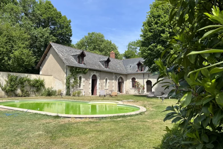 Chateau de Naze exterieurs 3